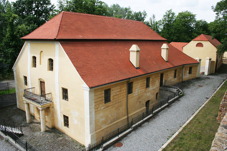 Historická budova Velkého mlýna v Libni
